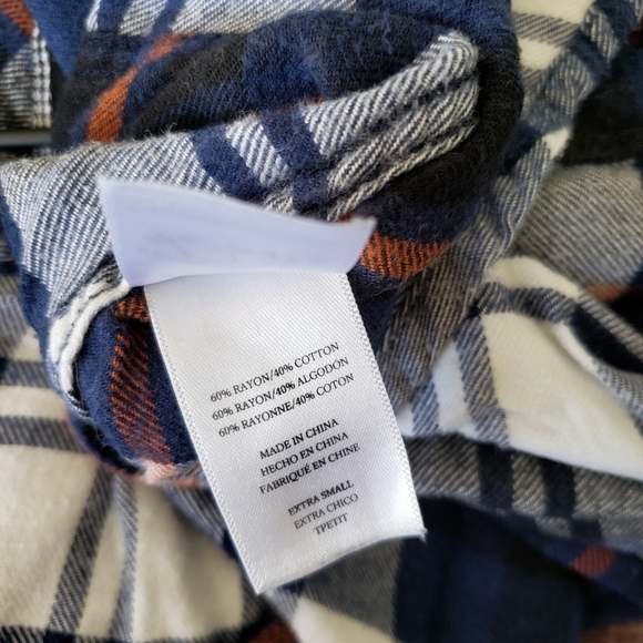 Rails Plaid Button Down Shirt Blouse  Flannel Navy Blue SZ XS - Picture 4 of 5